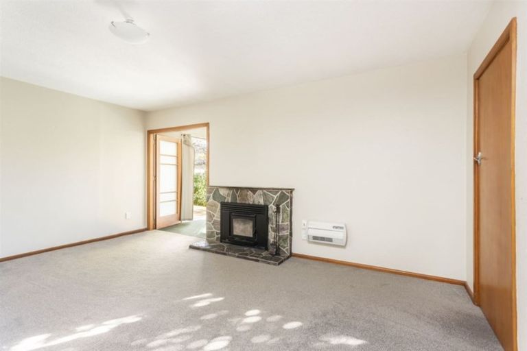 Photo of property in 3 Cromer Place, New Brighton, Christchurch, 8062