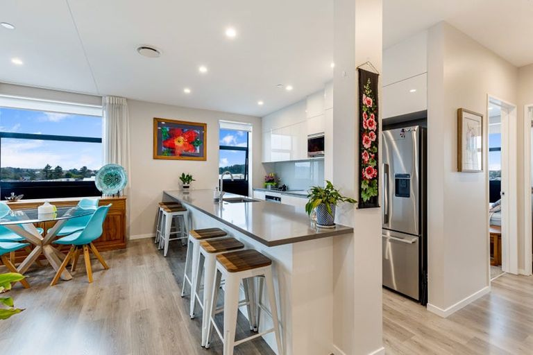 Photo of property in 306/2 Onekiritea Road, Hobsonville, Auckland, 0616