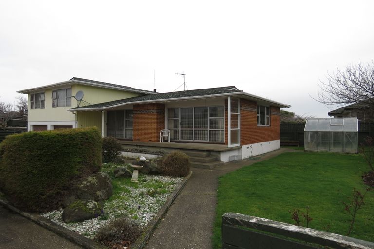 Photo of property in 61 Clifton Street, Windsor, Invercargill, 9810