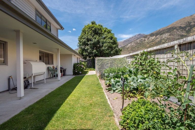 Photo of property in 44 Onslow Road, Lake Hayes, Queenstown, 9304