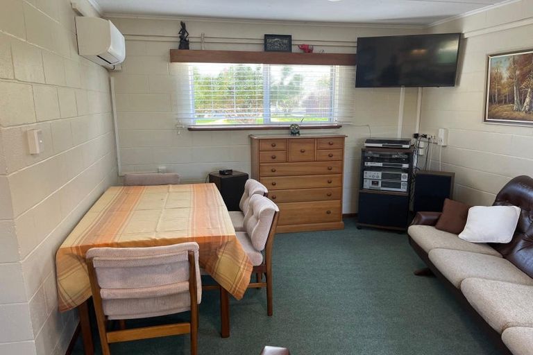 Photo of property in 180 Marsden Point Road, Ruakaka, 0116