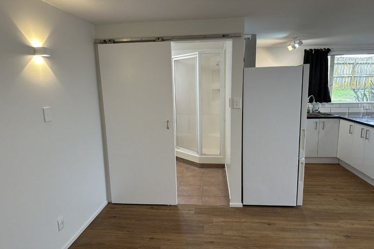 Photo of property in 75 Bayview Road, Bayview, Auckland, 0629