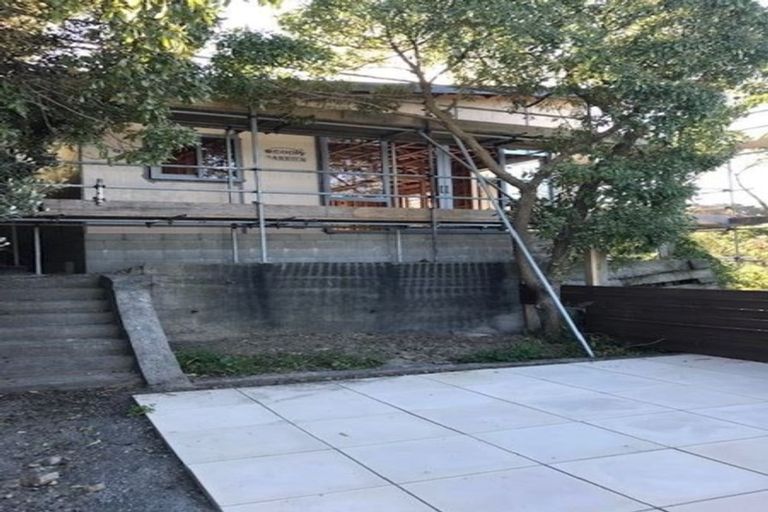 Photo of property in 127 Mount Pleasant Road, Mount Pleasant, Christchurch, 8081