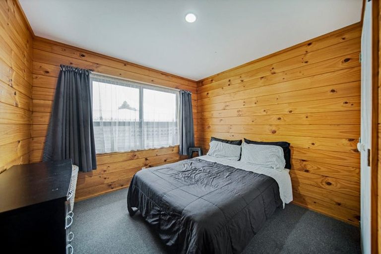 Photo of property in 32a Cargill Street, Papakura, 2110