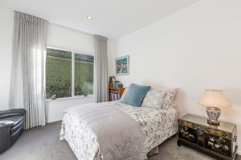 Photo of property in 26 Seaview Crescent, Hatfields Beach, Orewa, 0931