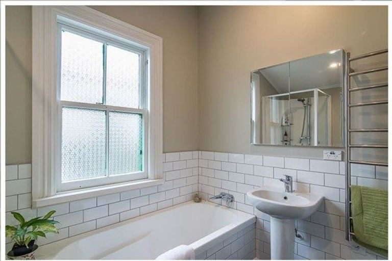 Photo of property in 40 Nelson Street, Petone, Lower Hutt, 5012