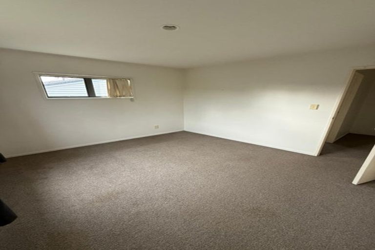 Photo of property in 12/36 West Coast Road, Glen Eden, Auckland, 0602