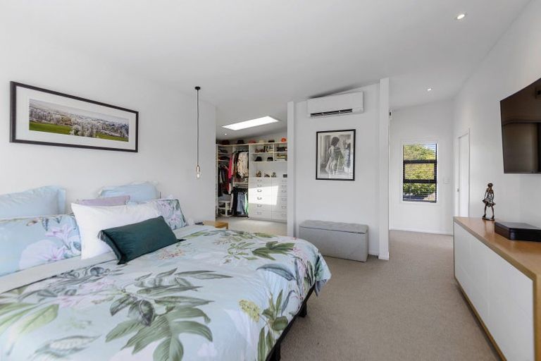 Photo of property in 10 Horseshoe Lake Road, Burwood, Christchurch, 8061