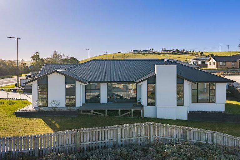Photo of property in 36 Mcneil Street, Balclutha, 9230