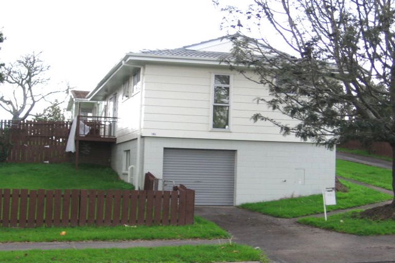 Photo of property in 14 Celadon Place, Wiri, Auckland, 2104