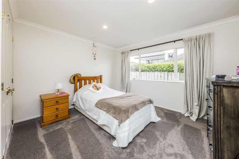 Photo of property in 264 Hill Road, The Gardens, Auckland, 2105