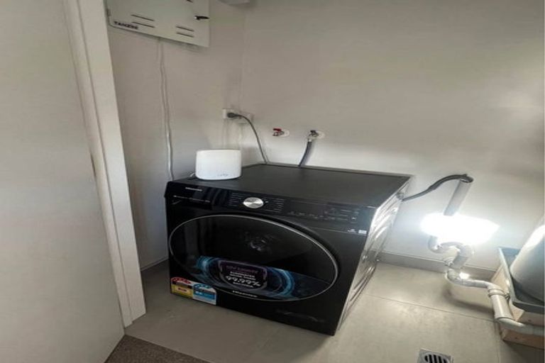 Photo of property in 10/36 Westgate Drive, Westgate, Auckland, 0614