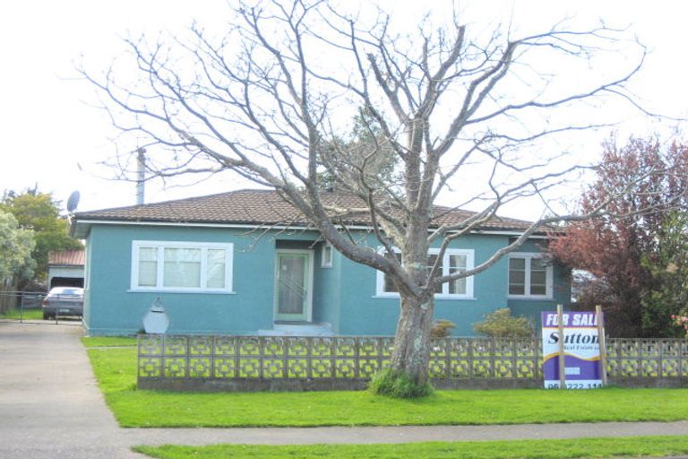 Photo of property in 32 Johnson Street, Bulls, 4818