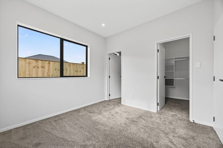 Photo of property in 13 Huringa Road, Karaka, Papakura, 2113