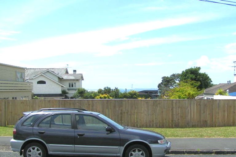 Photo of property in 3 William Street, Takapuna, Auckland, 0622