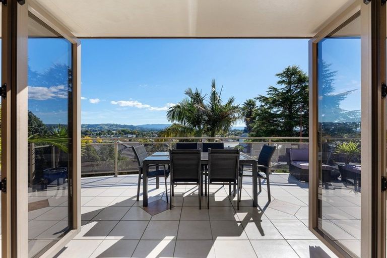 Photo of property in 1 Ladera Mews, Bethlehem, Tauranga, 3110