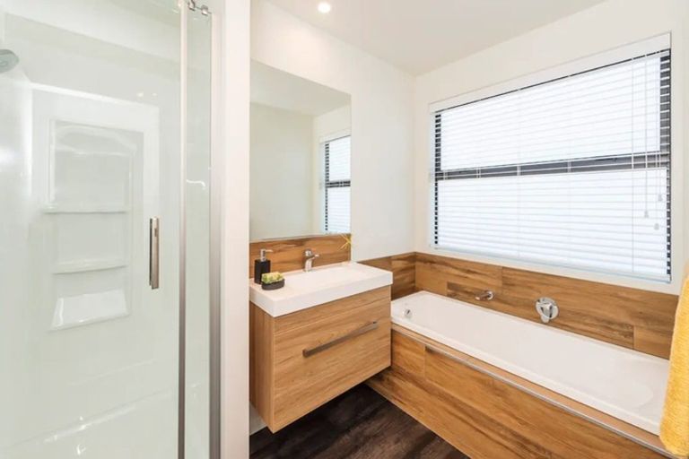 Photo of property in 230 The Boulevard, Papamoa Beach, Papamoa, 3118