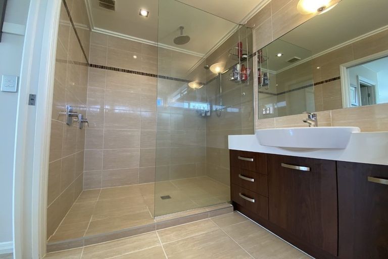 Photo of property in 9 Castor Bay Road, Castor Bay, Auckland, 0620