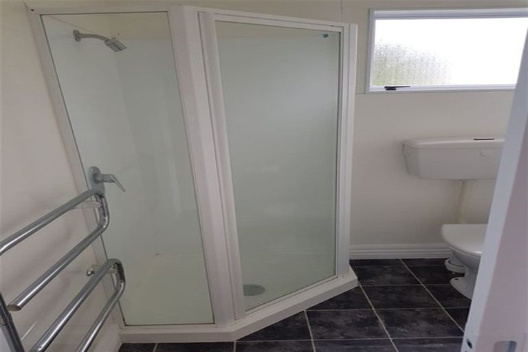 Photo of property in 11 Russell Road, Fairy Springs, Rotorua, 3015