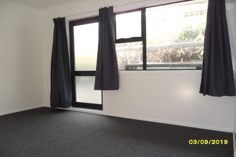 Photo of property in 4 London Road, Korokoro, Lower Hutt, 5012