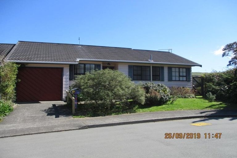 Photo of property in 33a Wingfield Place, Churton Park, Wellington, 6037