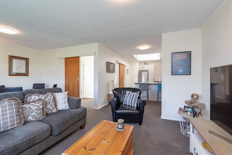 Photo of property in 13 Barraud Street, Avalon, Lower Hutt, 5011