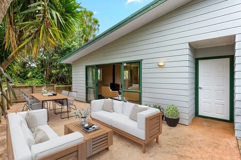 Photo of property in 38a Marshall Road, Kaiwaka, 0573