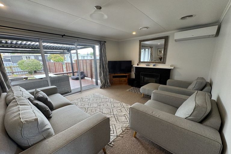 Photo of property in 20 Jull Crescent, Waipukurau, 4200