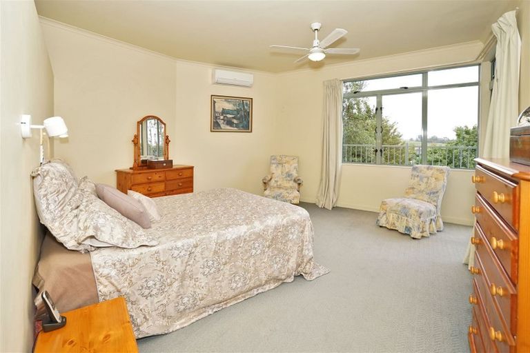 Photo of property in 11 Strata View, Western Heights, Hamilton, 3200