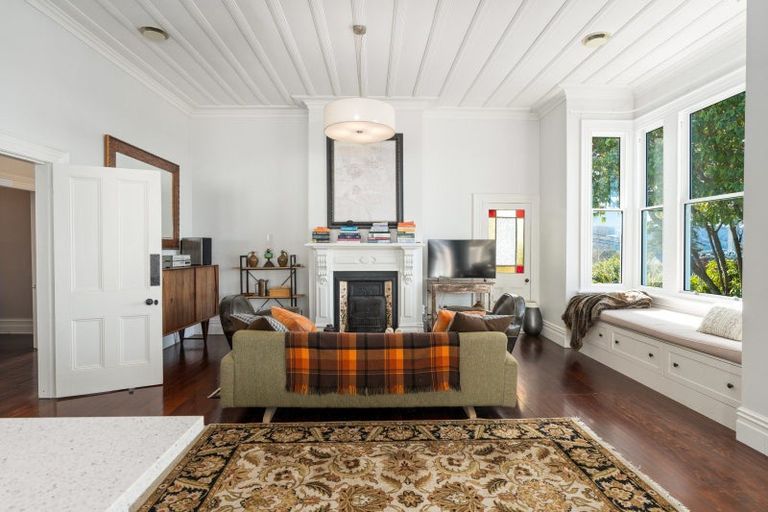 Photo of property in 2 Melrose Street, Roslyn, Dunedin, 9010