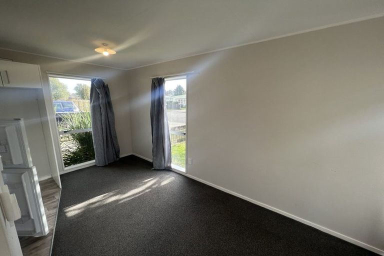 Photo of property in 13 Balmoral Street, Levin, 5510