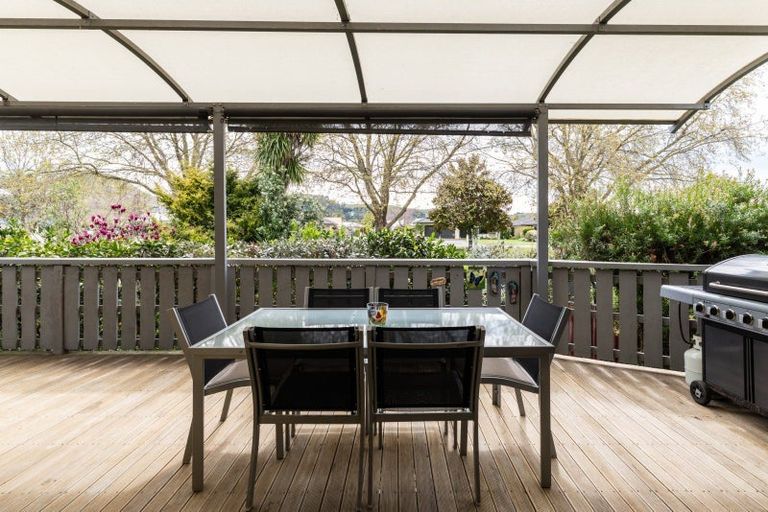 Photo of property in 106 Avondale Road, Taradale, Napier, 4112