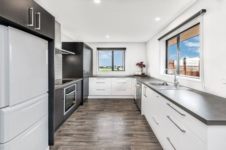 Photo of property in 11 Nepia Lane, Rolleston, 7615