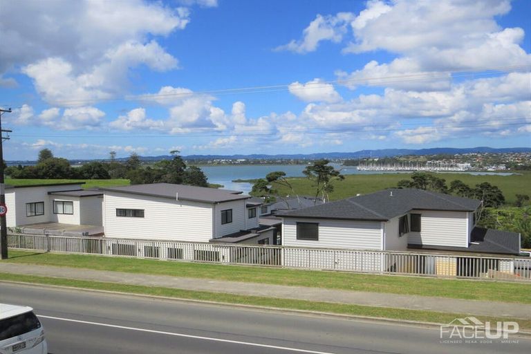 Photo of property in 9/1 Scott Road, Hobsonville, Auckland, 0616