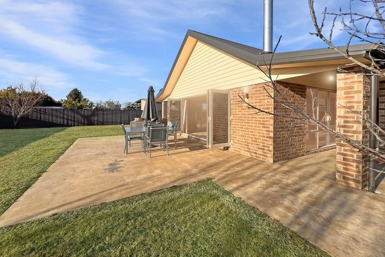 Photo of property in 77 Totara Drive, Twizel, 7901