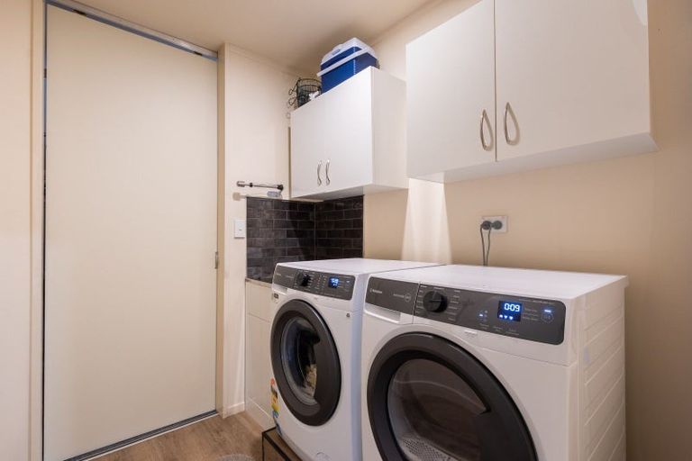 Photo of property in 94 Weggery Drive, Waikanae Beach, Waikanae, 5036