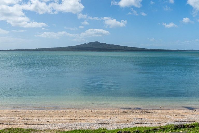 Photo of property in 14 Macky Avenue, Devonport, Auckland, 0624