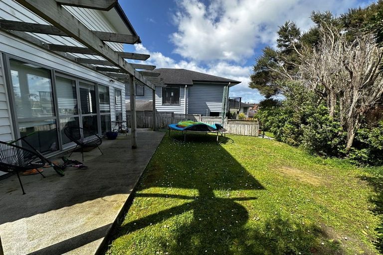 Photo of property in 29 Maylee Crescent, Gulf Harbour, Whangaparaoa, 0930