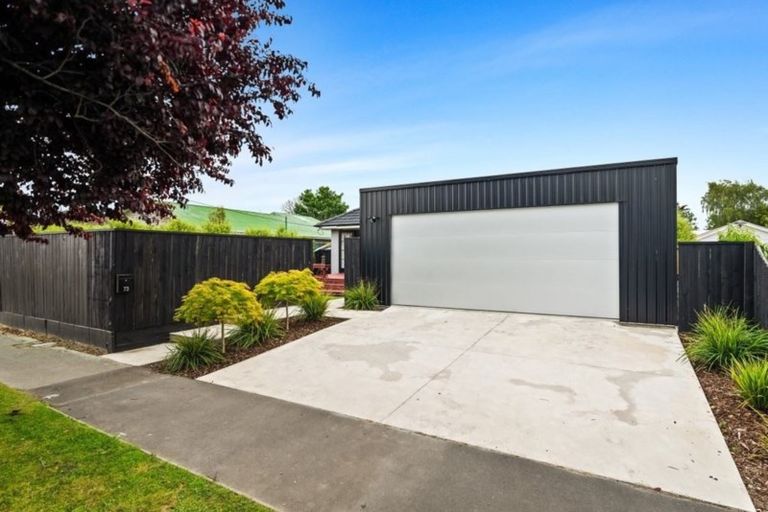 Photo of property in 73 Stanbury Avenue, Somerfield, Christchurch, 8024