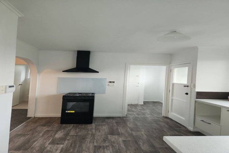 Photo of property in 11 Eastburn Street, Papakura, 2110