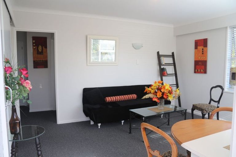 Photo of property in 3/23 Akarana Avenue, Mount Roskill, Auckland, 1041