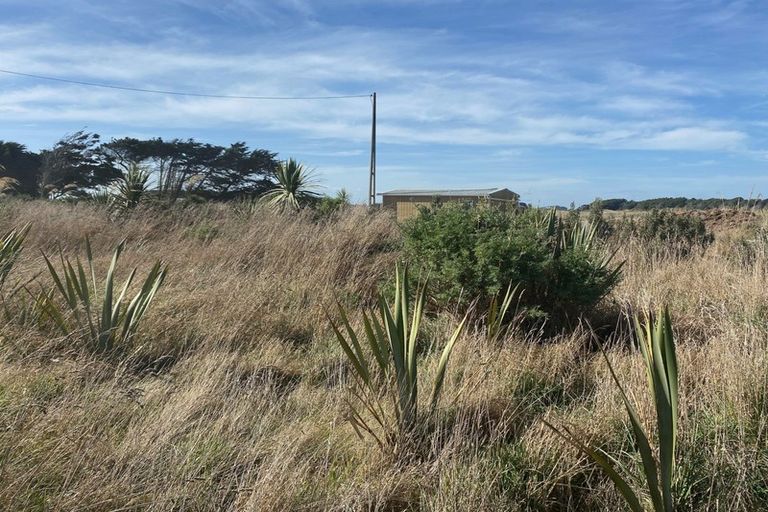 Photo of property in 82 Oki Street, Oreti Beach, Invercargill, 9879