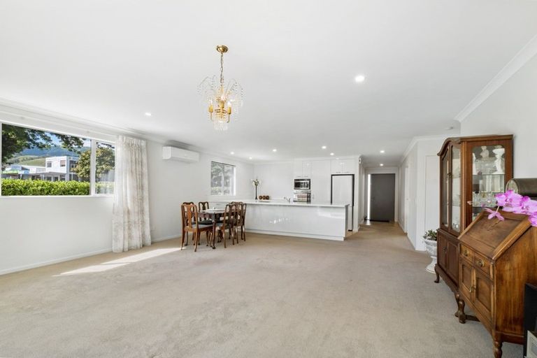 Photo of property in 92 Neale Avenue, Stoke, Nelson, 7011