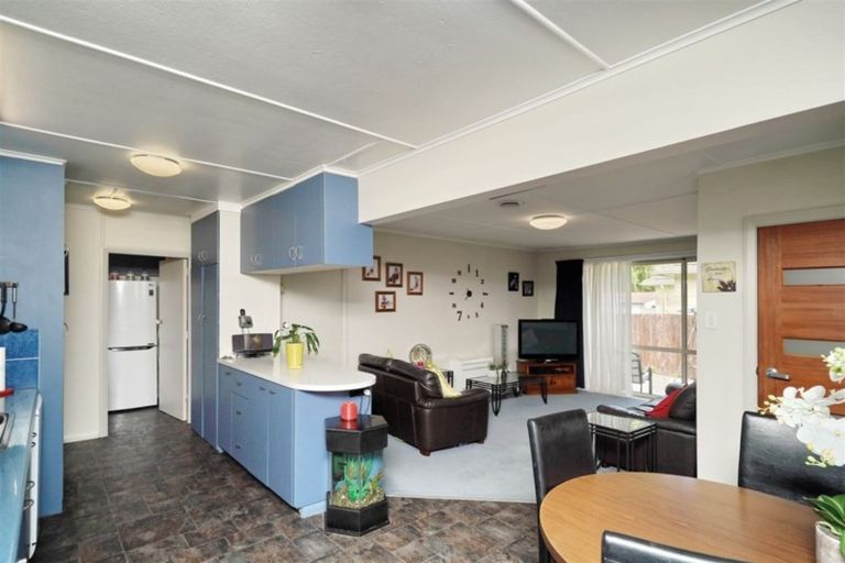 Photo of property in 37 Guildford Street, Burnside, Christchurch, 8053