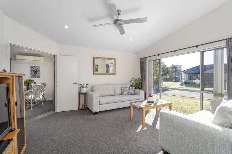 Photo of property in 2 Heritage Close, Whitianga, 3510