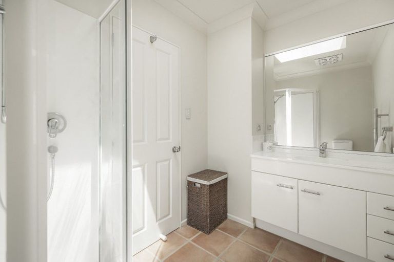 Photo of property in 145 Oceanview Road, Mount Maunganui, 3116