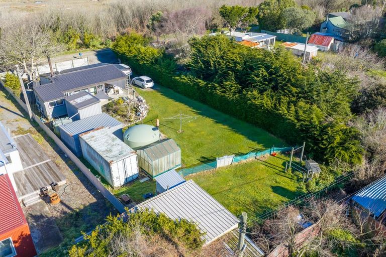 Photo of property in 17 Stopbank Road, Milford, Temuka, 7986