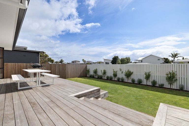 Photo of property in 60a Campbell Road, Mount Maunganui, 3116