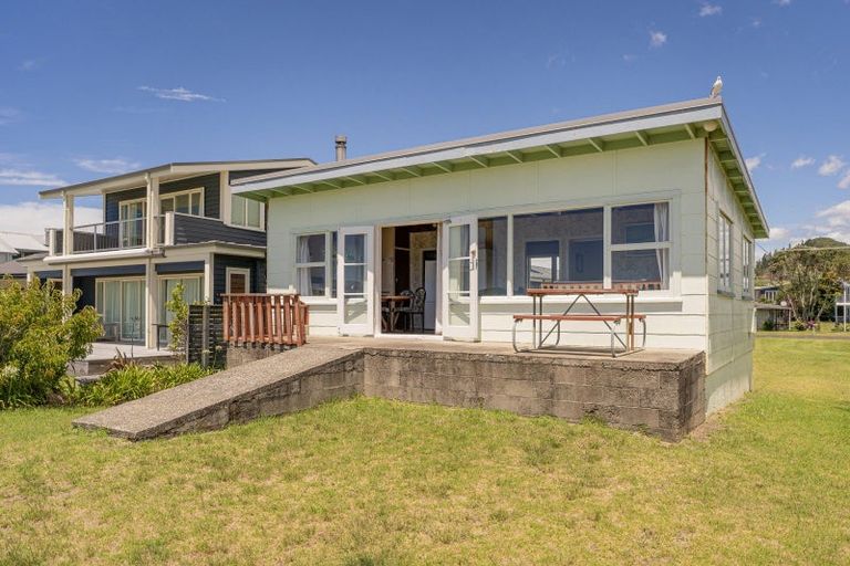 Photo of property in 91 Captain Cook Road, Cooks Beach, Whitianga, 3591