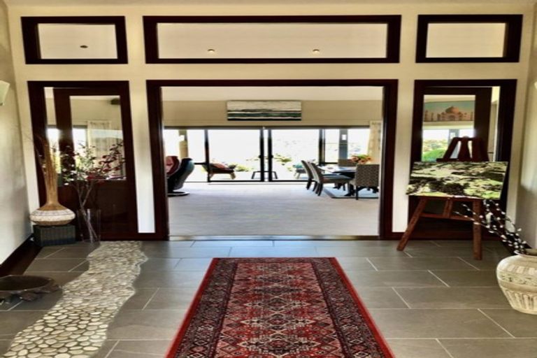 Photo of property in 1304 Old North Road, Helensville, 0875